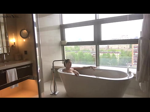 ❤️ Ogromna laska namiętnie waląca sobie cipkę w łazience Hard porn at pl.high-pass.ru ❌❤